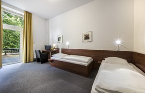 Zweibettzimmer barrierearm Zweibettzimmer barrierearm