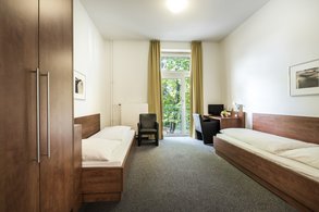 Zweibettzimmer Zweibettzimmer
